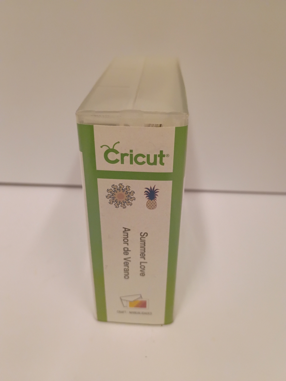 Cricut Summer Love Image Set - Green & White - Picture 2 of 3